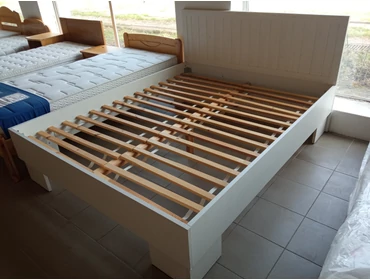 Bútorlap ágykeretek